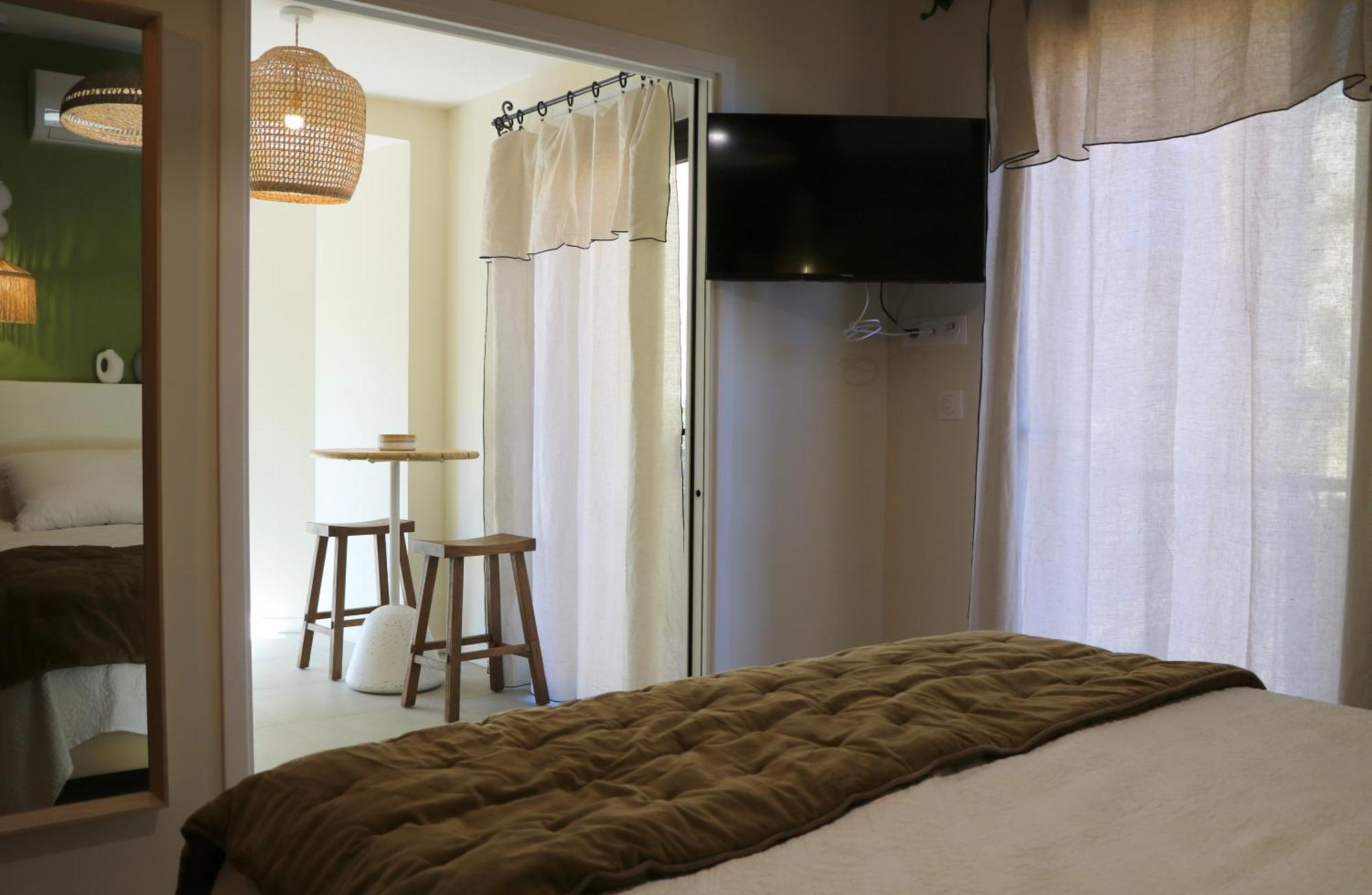 A Pasturella Hotel Monticello Luaran gambar